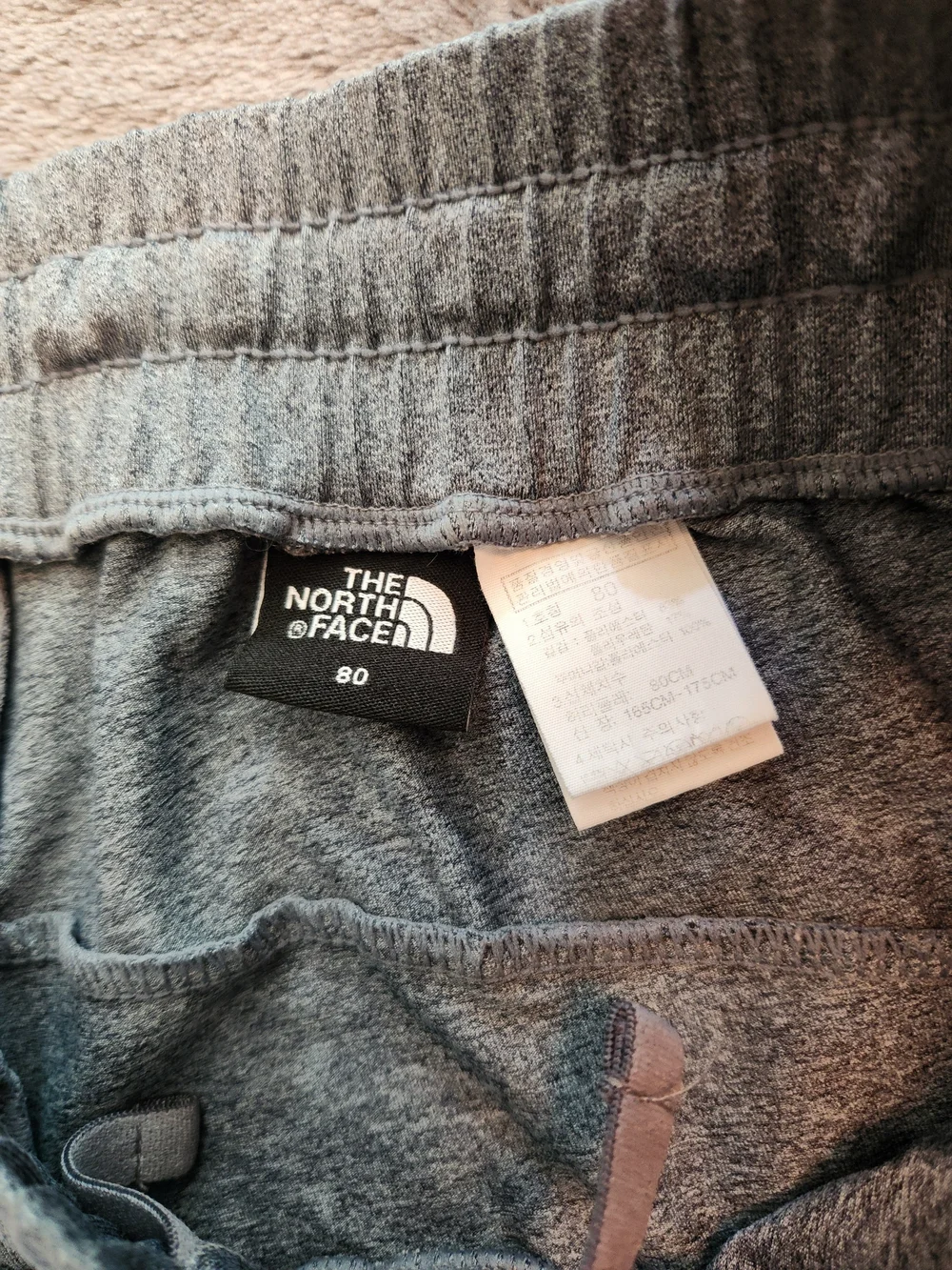 The North Face Men's Heather Gray Active Joggers